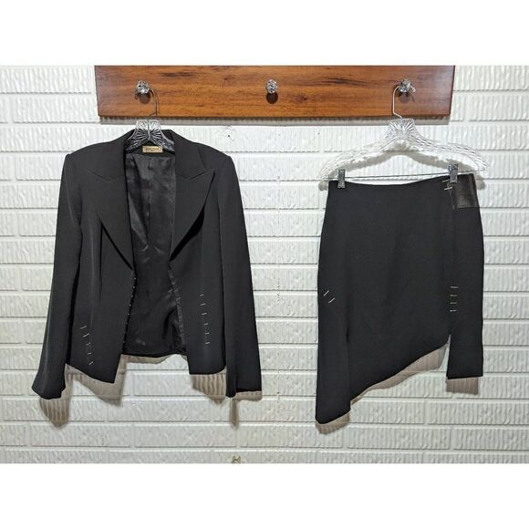 Manigance Paris Women's Black Leather Metal Trim Skirt Suit Size 40 US 8 - Picture 1 of 11